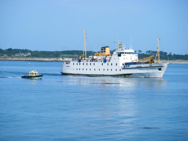 Scillonian III arriving at St Mary's.